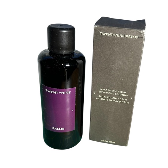 Estée Lauder Makeup Bag Bundle - Picture 5 of 6